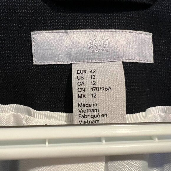 H&M Black Blazer Size 12 - Picture 6 of 6